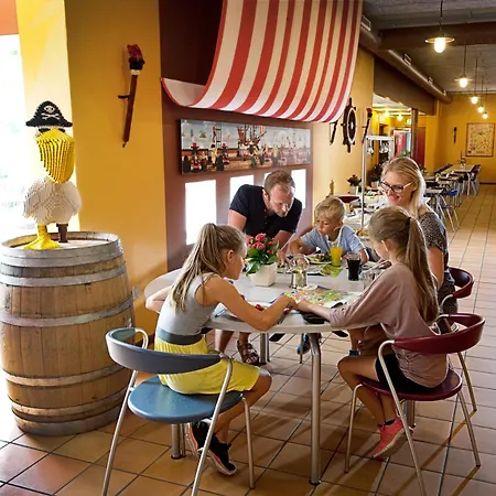 Legoland Ninjago 营地 比隆